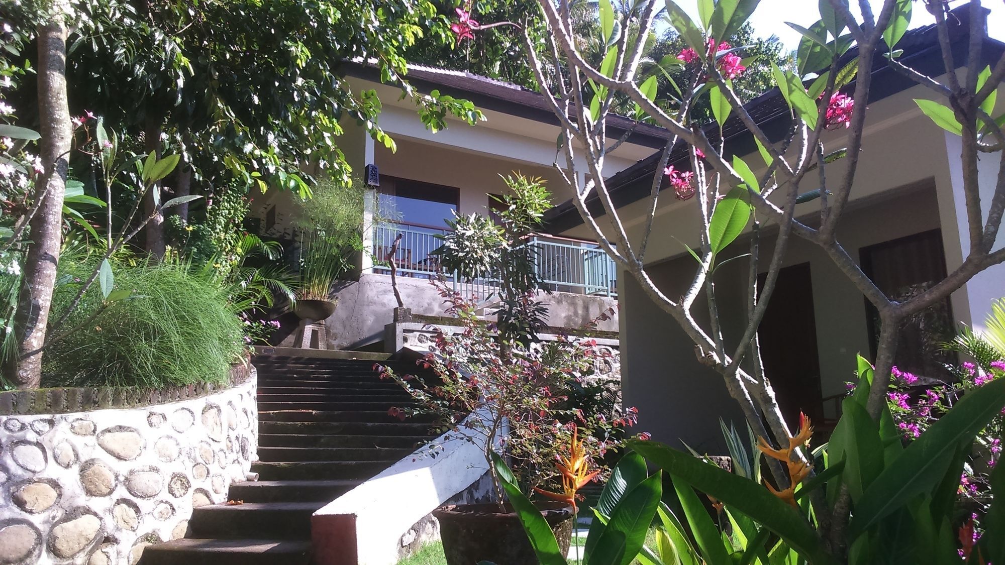 Senggigi Cottages Lombok Exterior foto